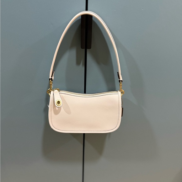 Coach White Shoulder Bag with Gold Accents - Picture 1 of 4